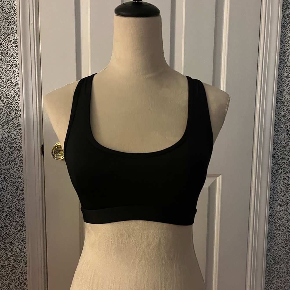 Black Sports Bra